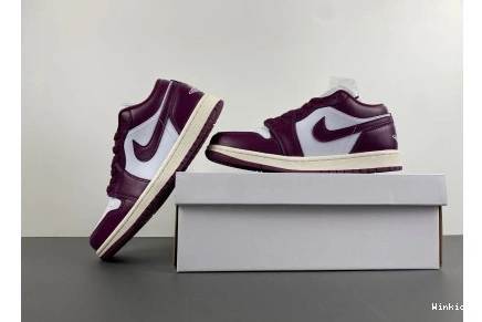 1 Low Jordan DC0774-161 0820